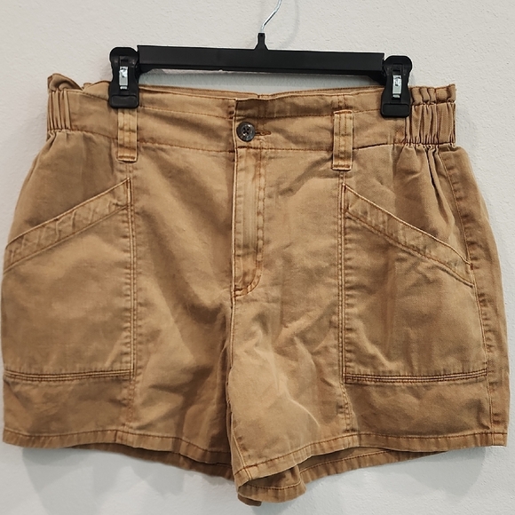 Old Navy Dark Khaki Paperbag Cargo Shorts - Picture 1 of 4